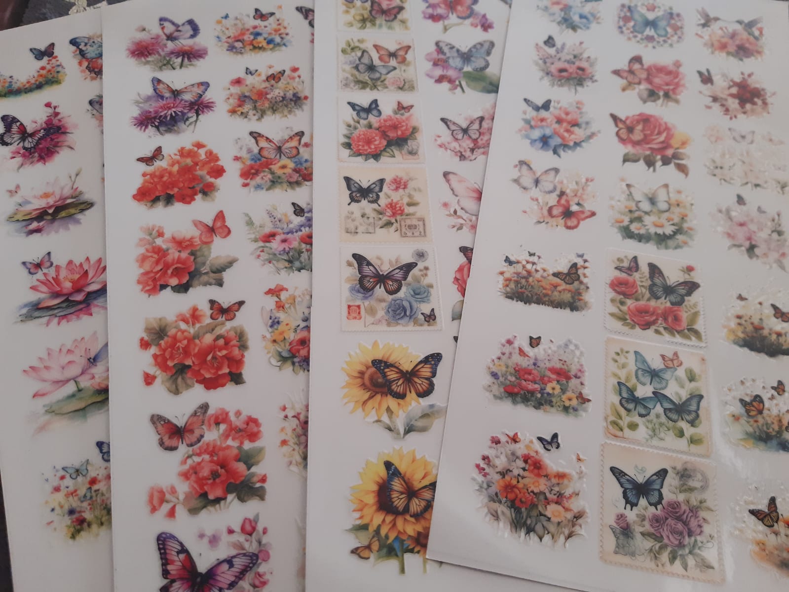 Pegatinas para llaveros de mariposas y flores